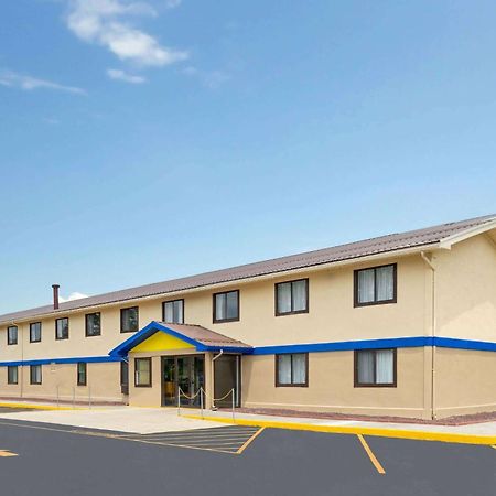 Days Inn By Wyndham Hornell Ny Екстериор снимка